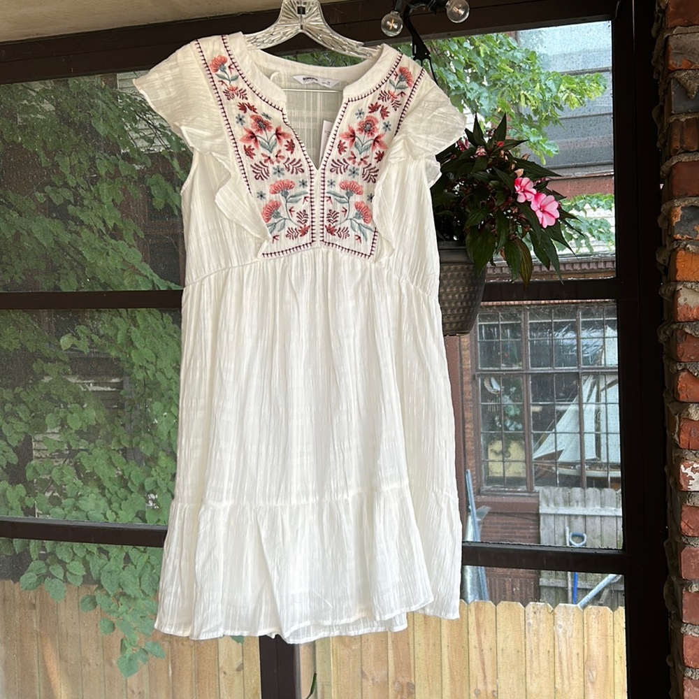 NWT Sonoma summer dress white cotton with florals size medium
